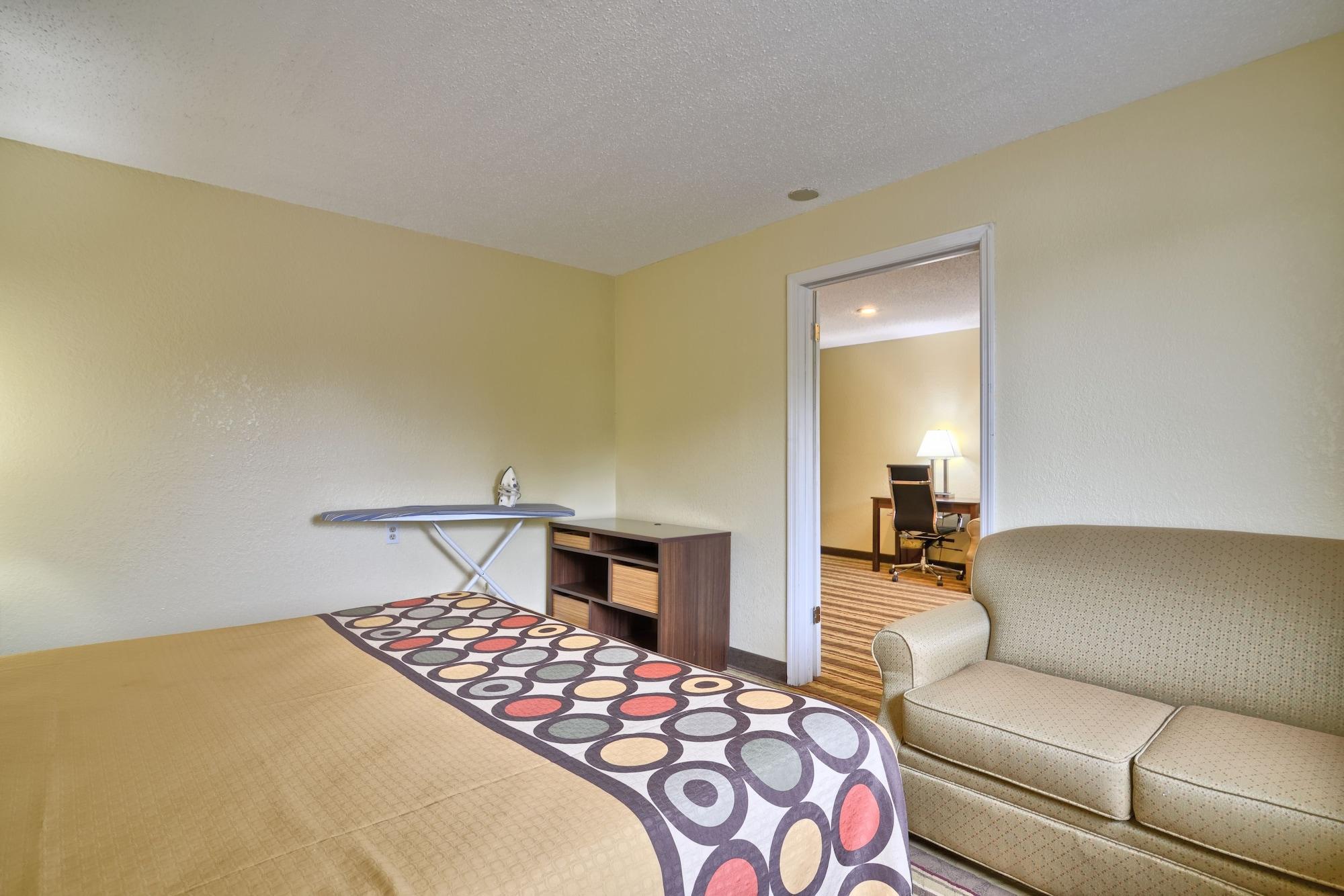 Hotel Super 8 By Wyndham Latham - Albany Airport Exterior foto